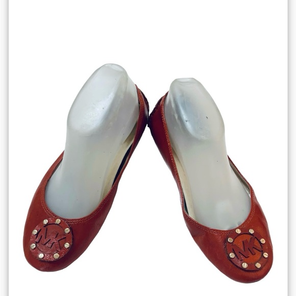 michael michael kors driver women’s leather flats light red Size 7M - Picture 1 of 12